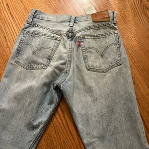 Light Blue Distressed Levi’s Jeans